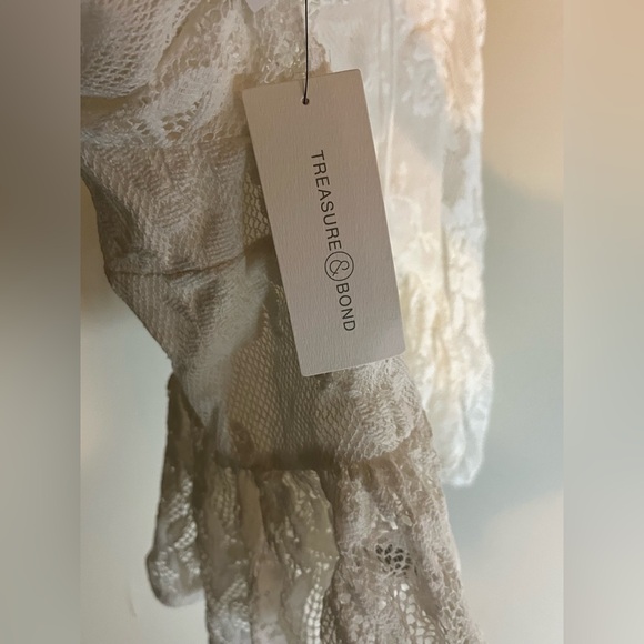 NEW with Tags Treasure & Bond Lace Peplum Top in Ivory Egret Size Large - Picture 7 of 9